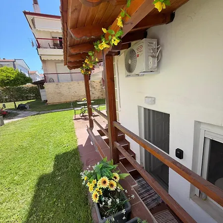 Holiday home Yellow Submarine Skala Fourkas