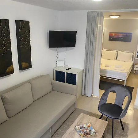 Holiday home Yellow Submarine Skala Fourkas