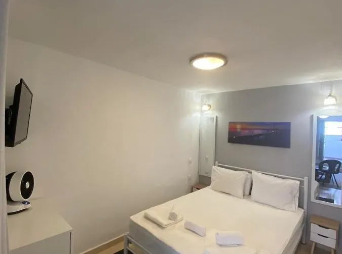 度假居 Yellow Submarine *